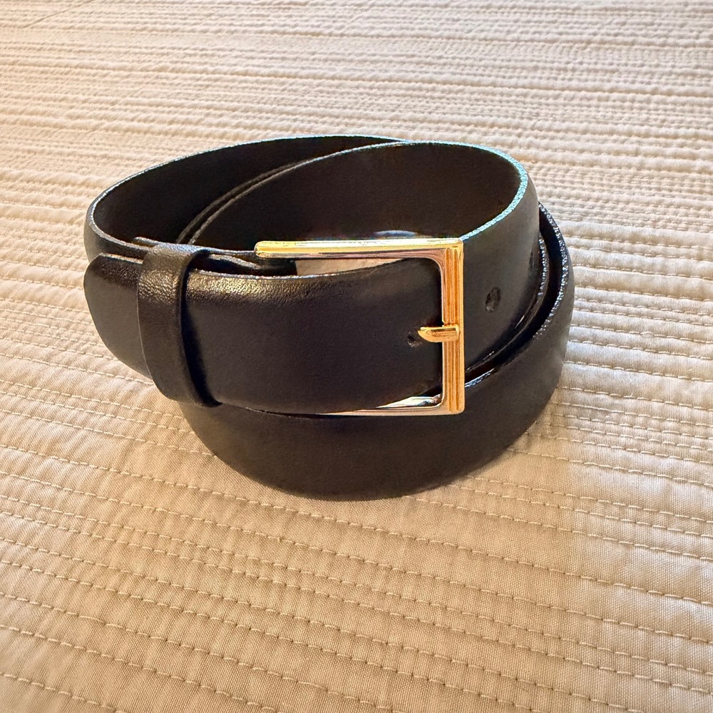 Century Canada Women's Black Leather Belt Gold Buckle Made in Canada Size 36